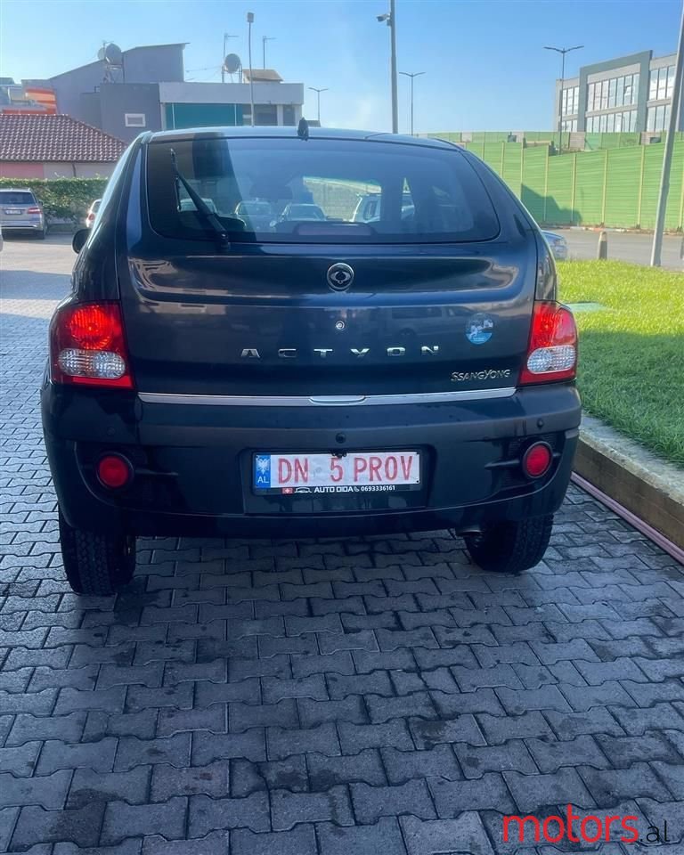 2010' SsangYong Actyon photo #4