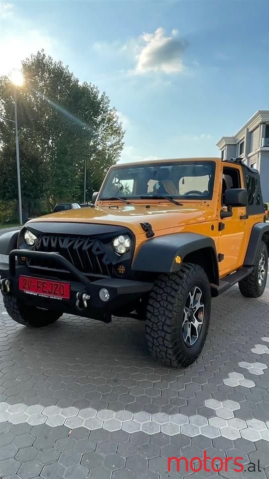 2013' Jeep Wrangler photo #3