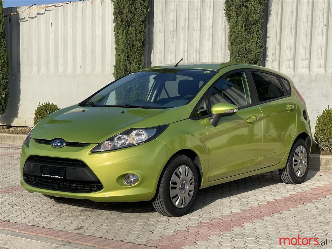 2011' Ford Fiesta photo #1