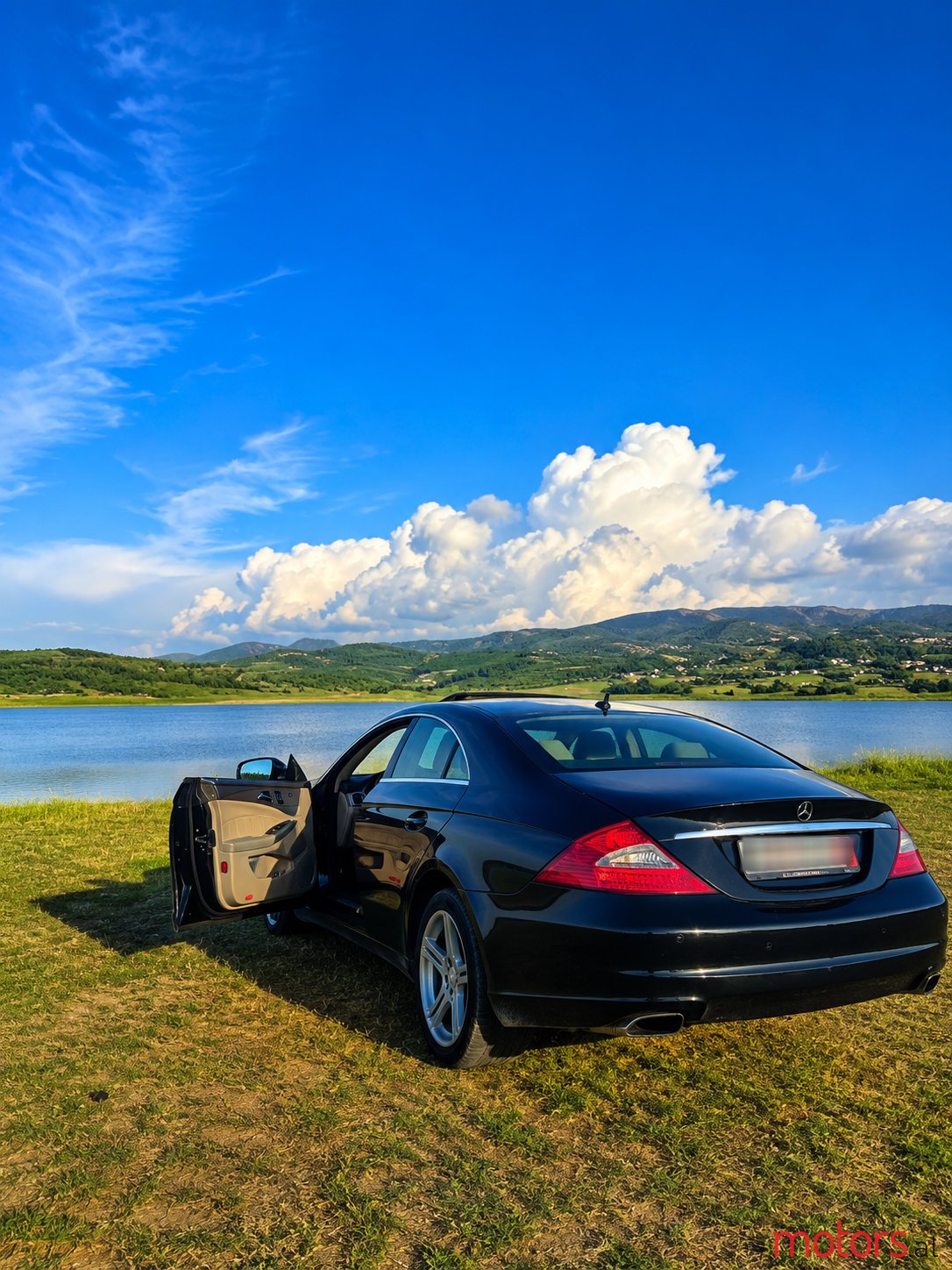 2008' Mercedes-Benz CLS 320 Facelift photo #2