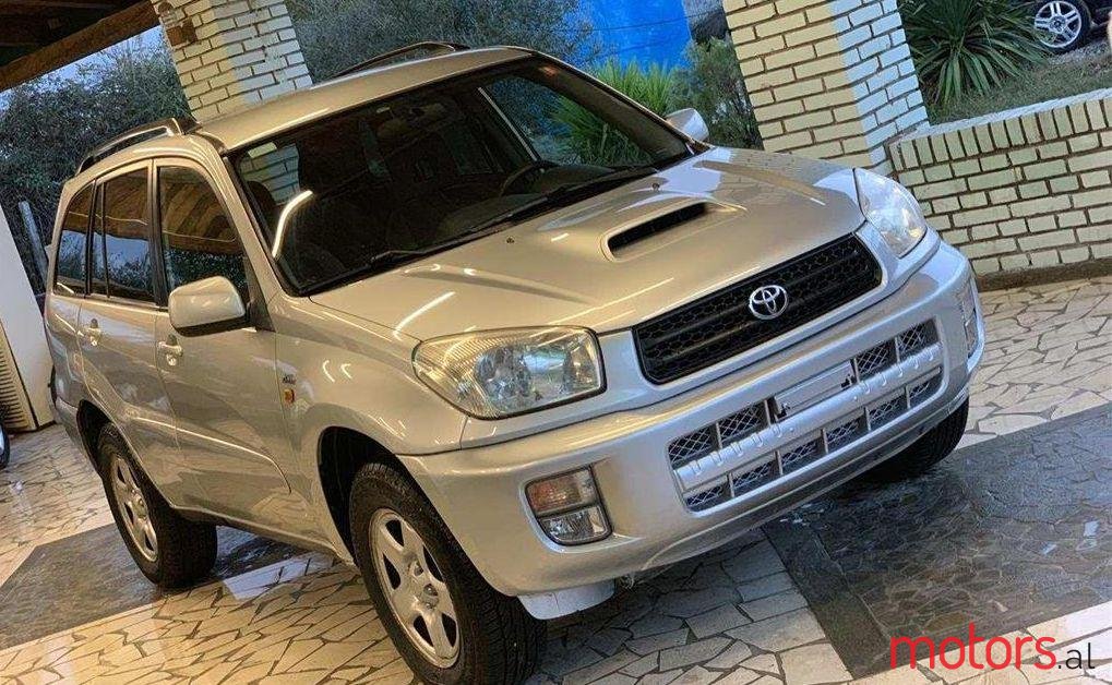 2003' Toyota RAV4 photo #1