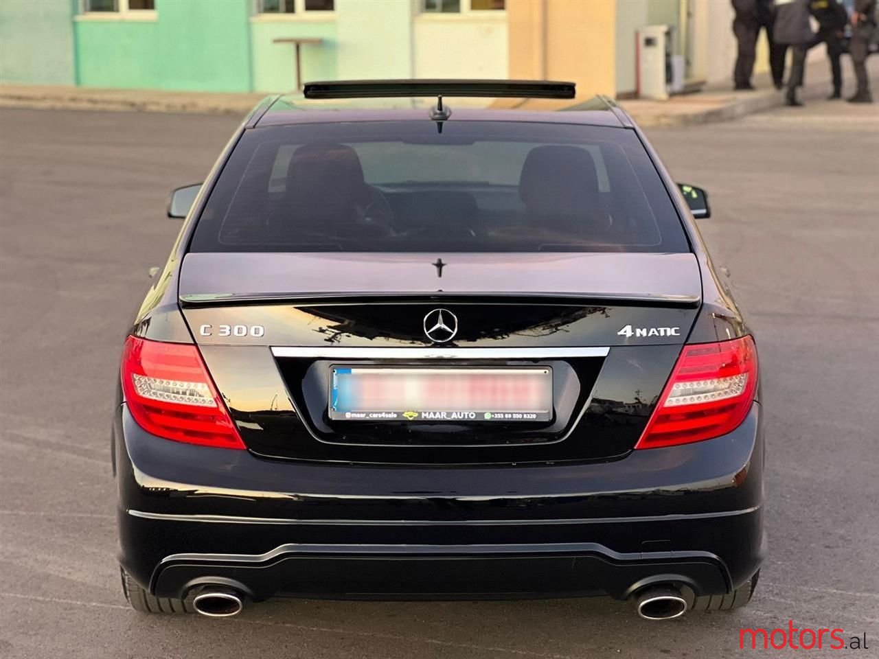 2012' Mercedes-Benz C 300 photo #5