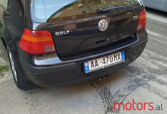 2001' Volkswagen Golf photo #1