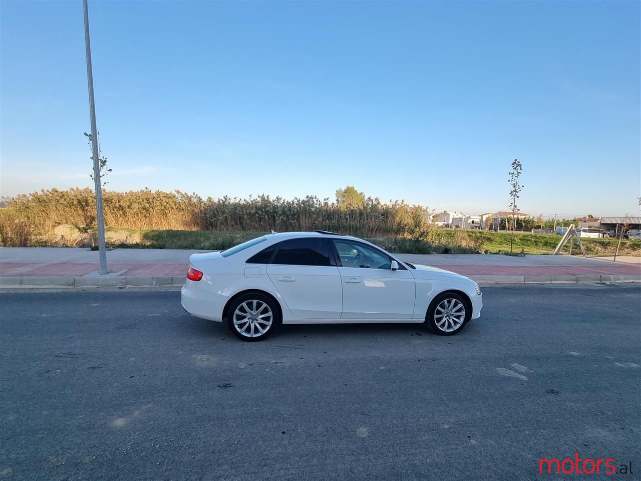 2013' Audi A4 photo #3