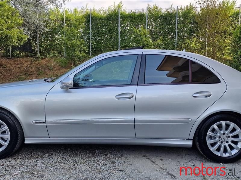 2006' Mercedes-Benz E 200 photo #5