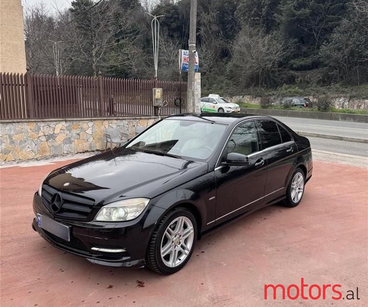2007' Mercedes-Benz C 220 photo #3
