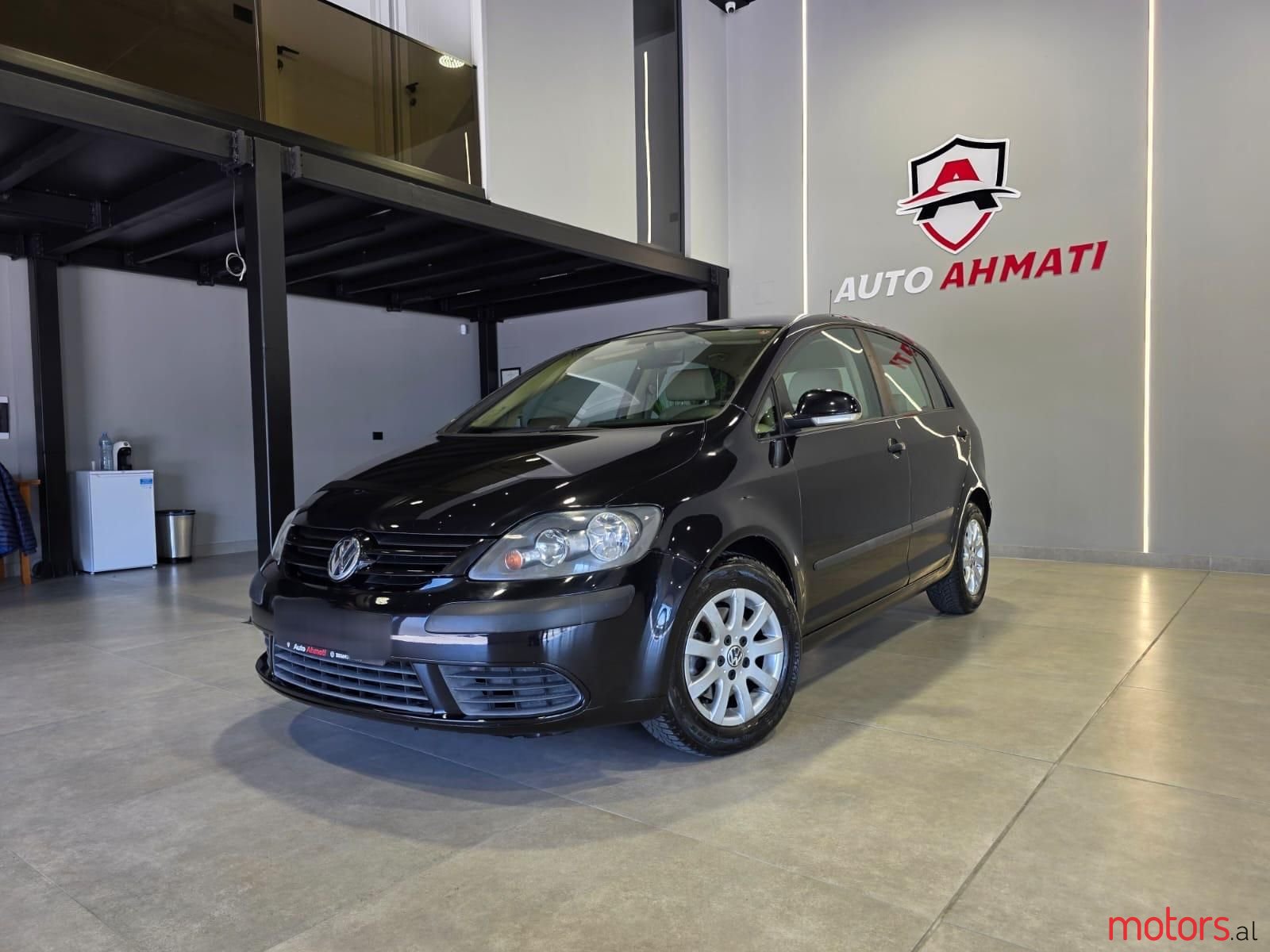 2005' Volkswagen Golf Plus photo #6