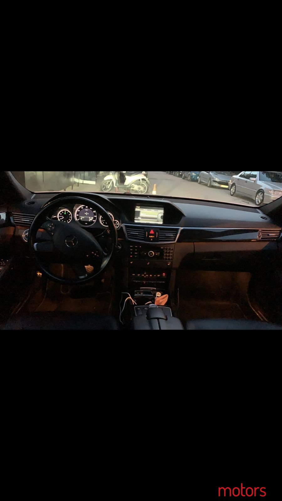 2011' Mercedes-Benz E-Class AMG Look photo #2