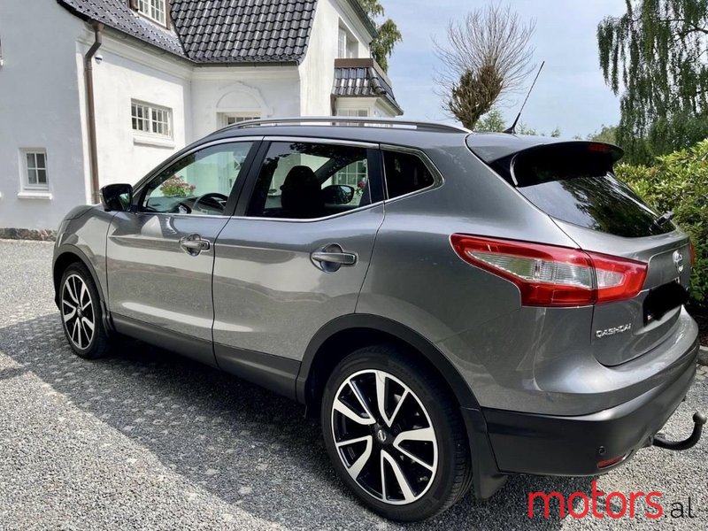 2014' Nissan Qashqai photo #2