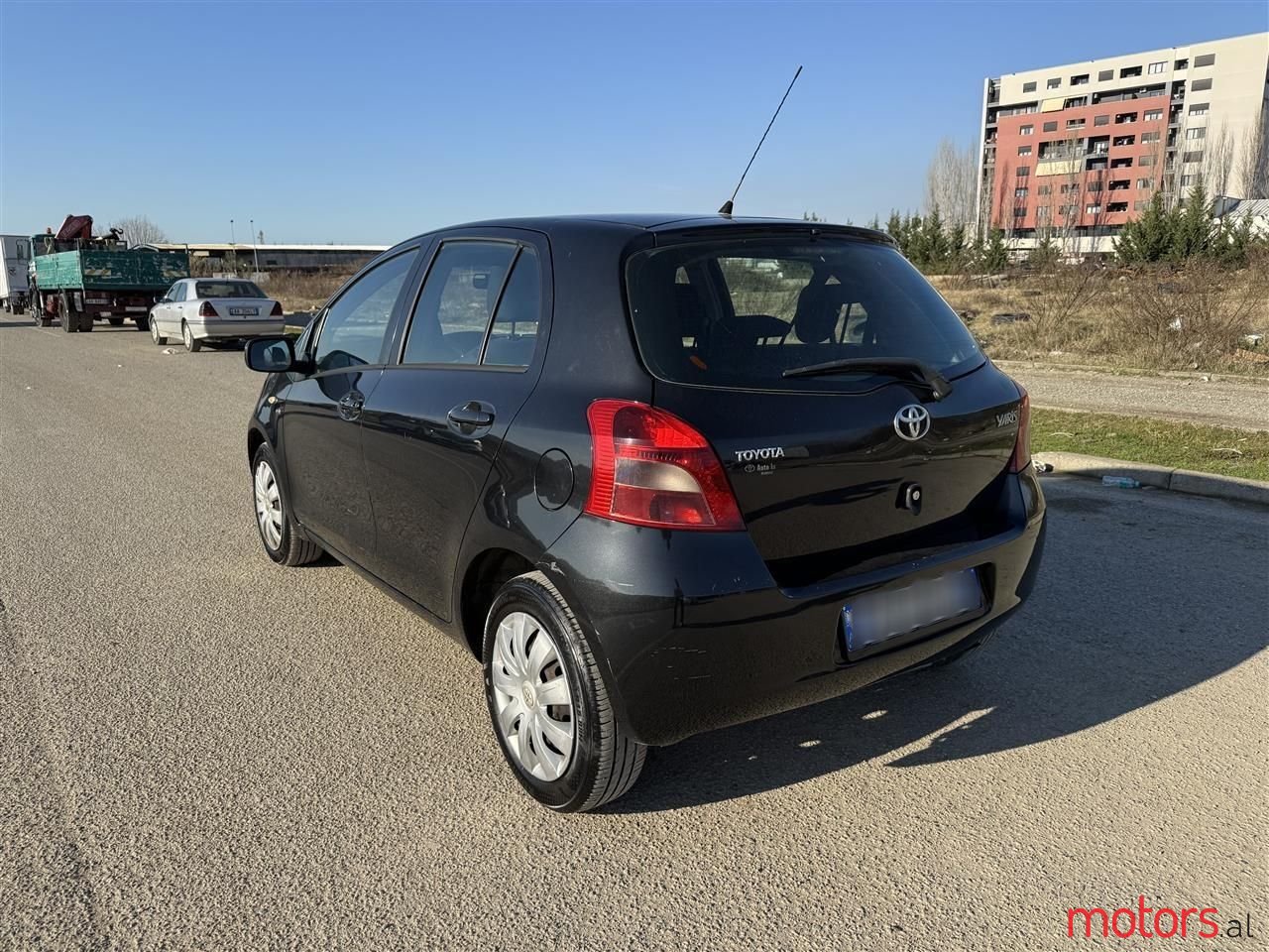 2007' Toyota Yaris photo #2