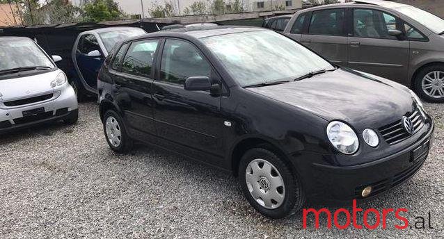 2004' Volkswagen Polo photo #1
