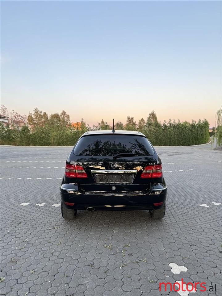 2009' Mercedes-Benz B 200 photo #6