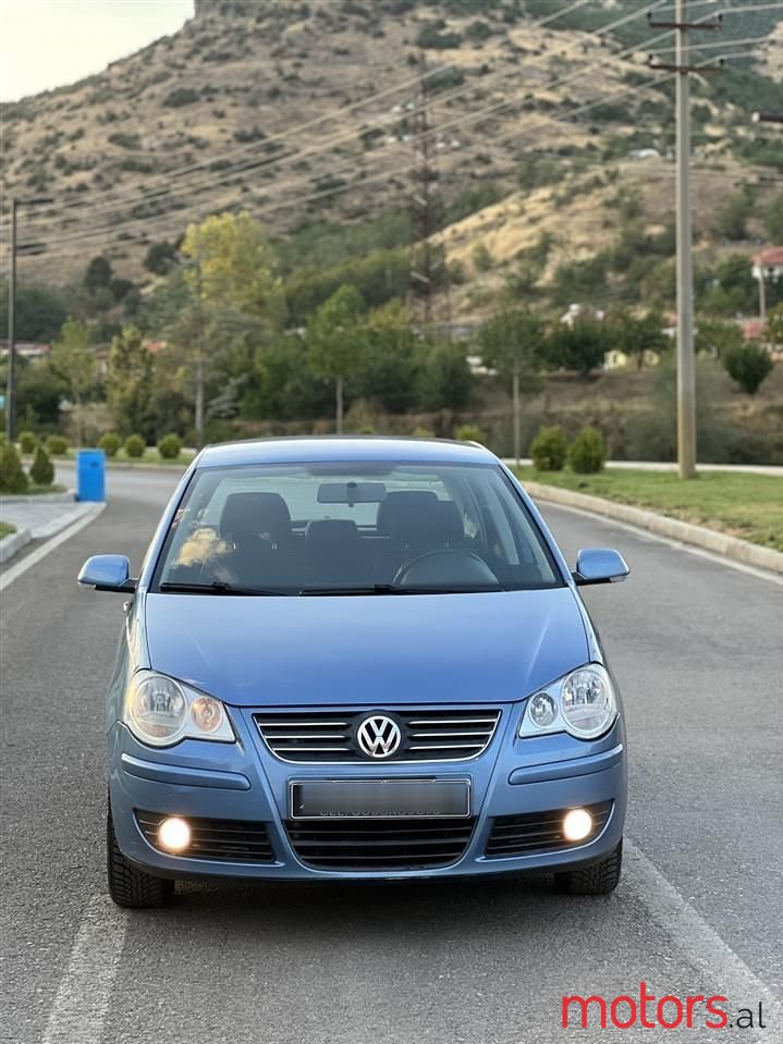 2006' Volkswagen Polo photo #6