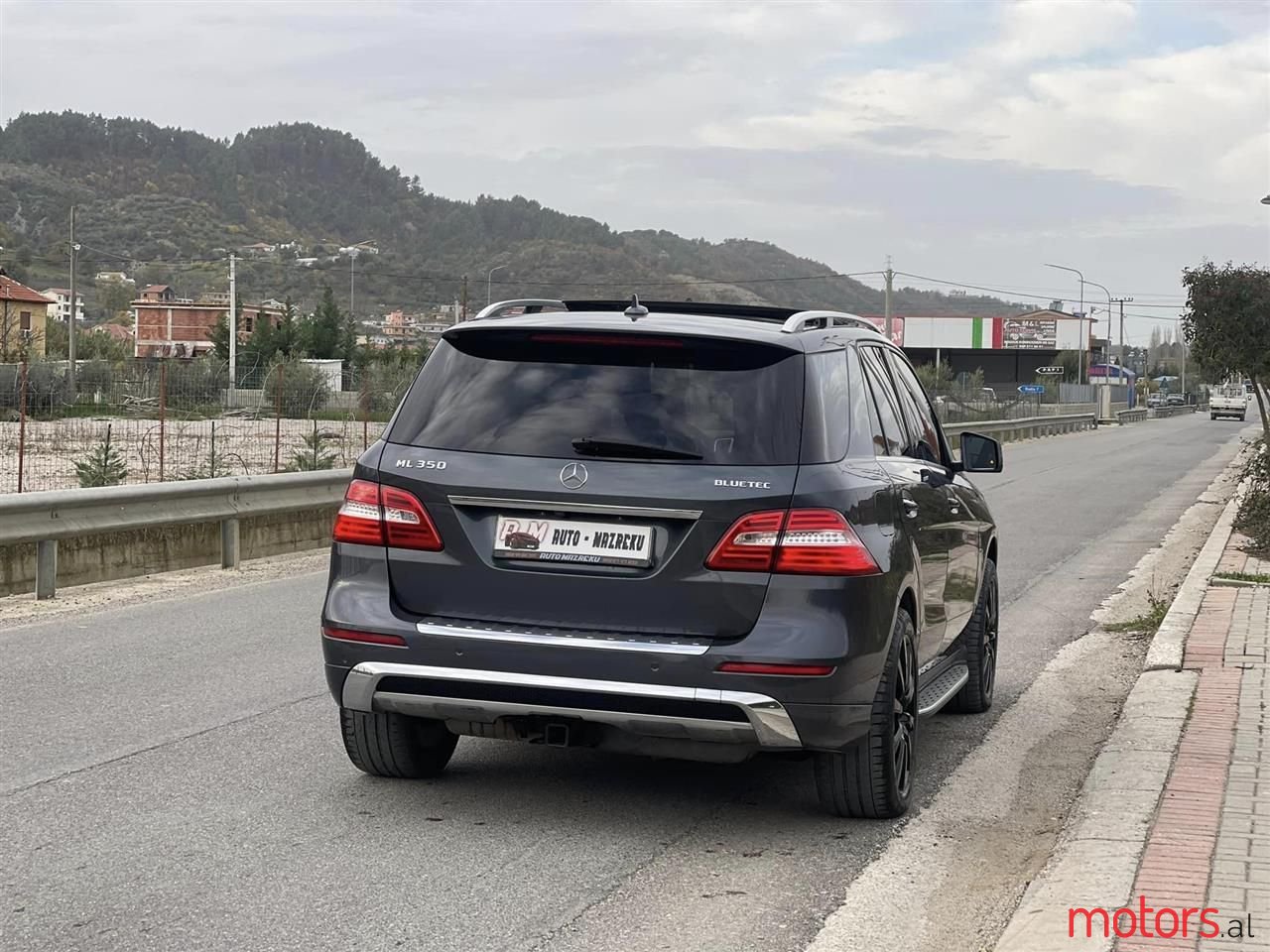2012' Mercedes-Benz ML 350 photo #5