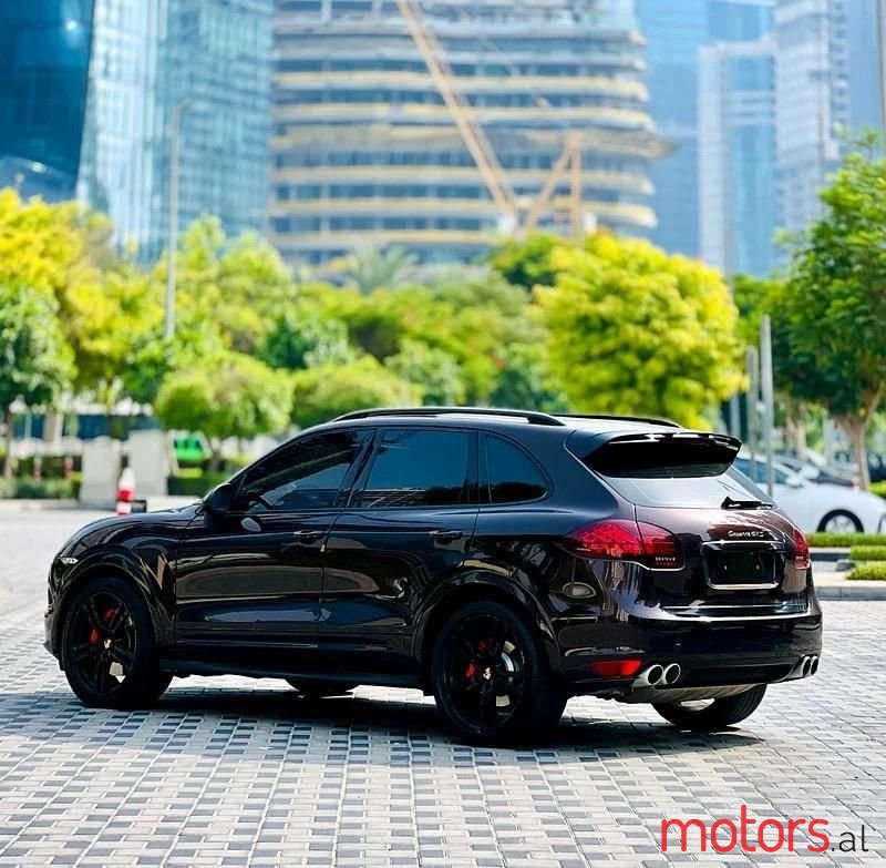 2014' Porsche Cayenne photo #4