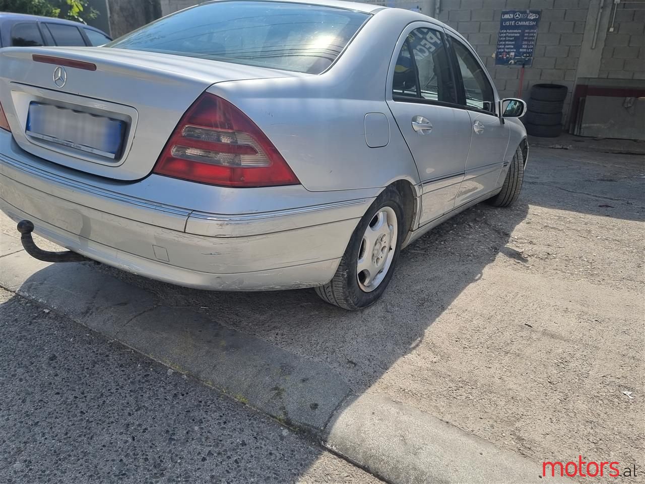 2001' Mercedes-Benz C 220 photo #4