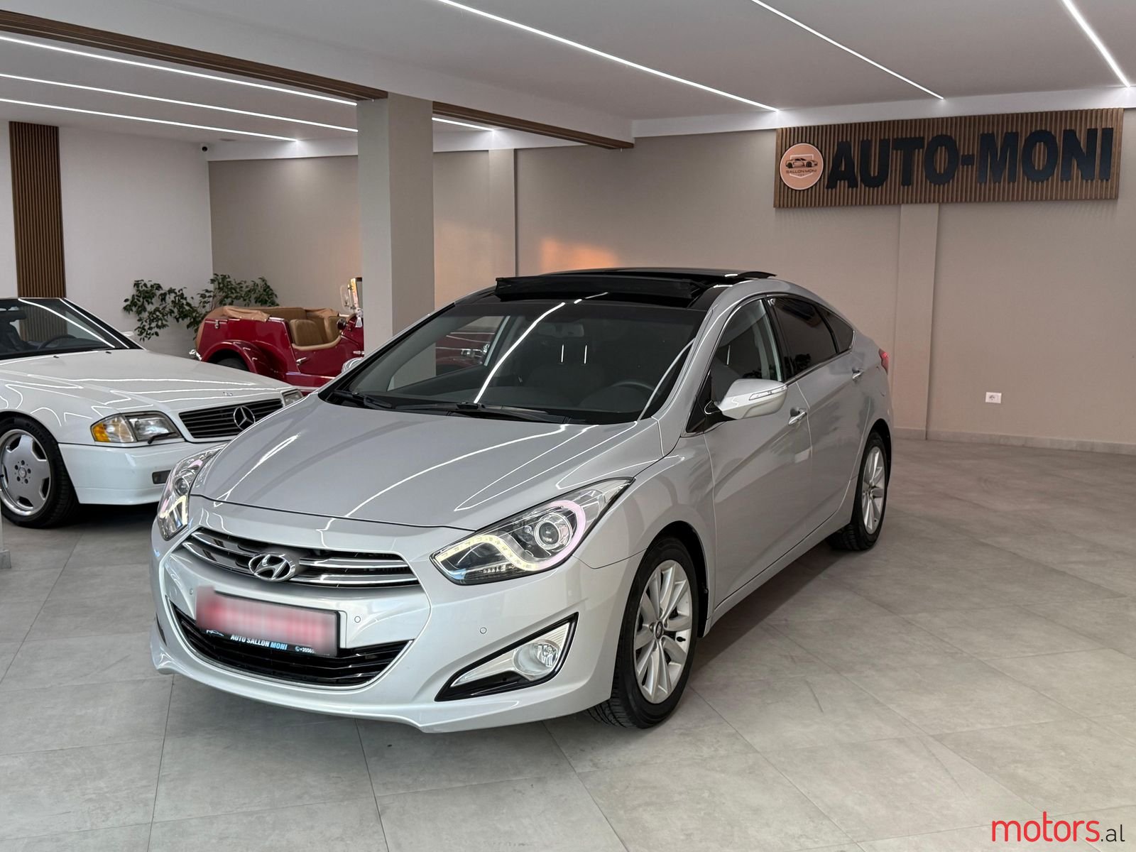 2012' Hyundai i40 photo #1