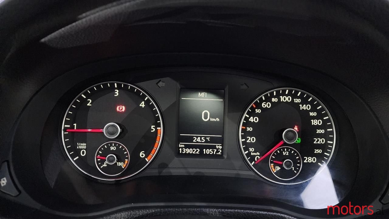 2012' Volkswagen Passat photo #3