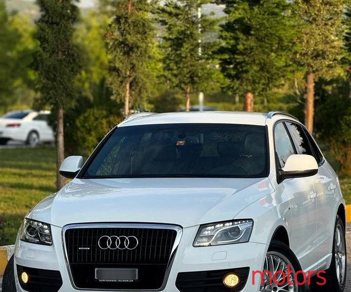 2009' Audi Q5 photo #1