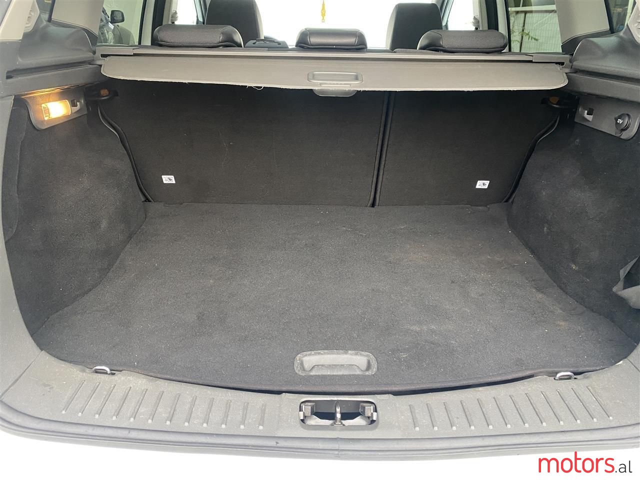 2010' Ford Kuga photo #4