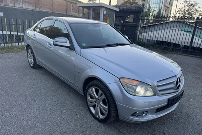 2007' Mercedes-Benz C 220
