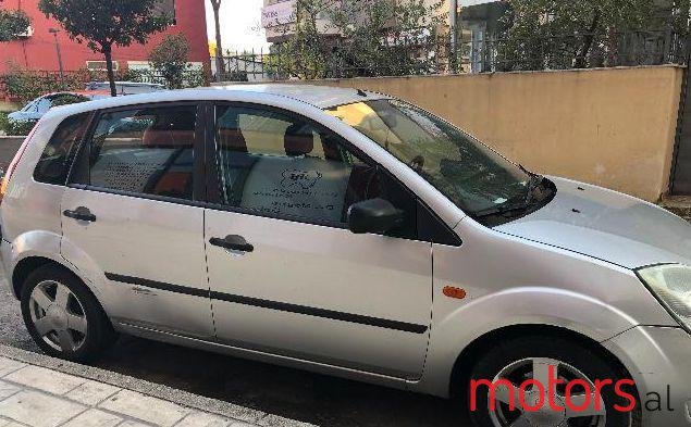 2002' Ford Fiesta photo #1