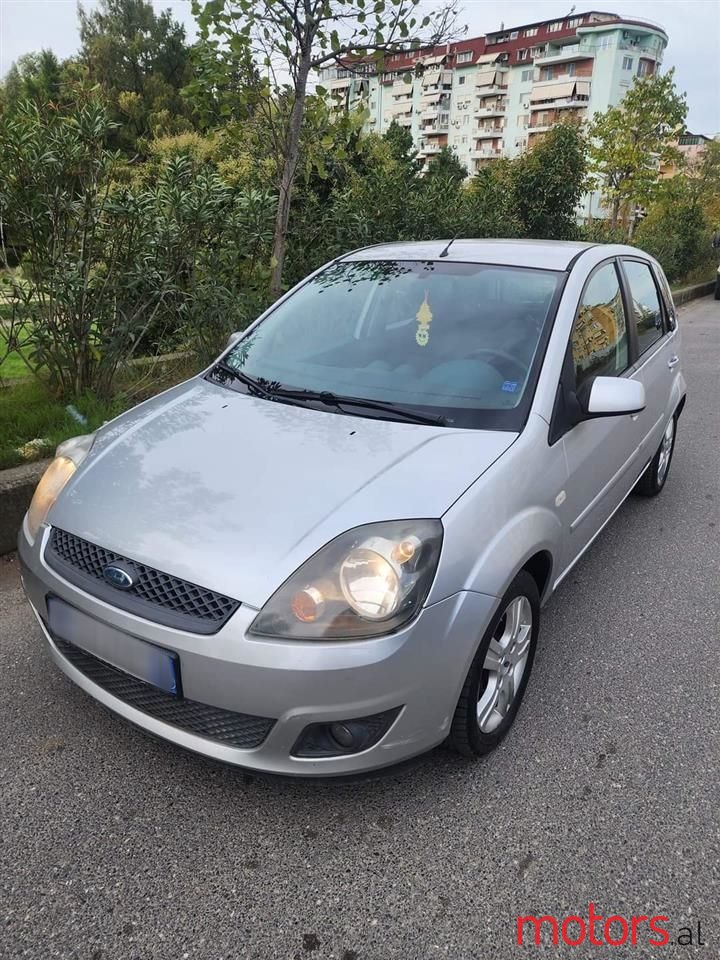 2008' Ford Fiesta photo #1