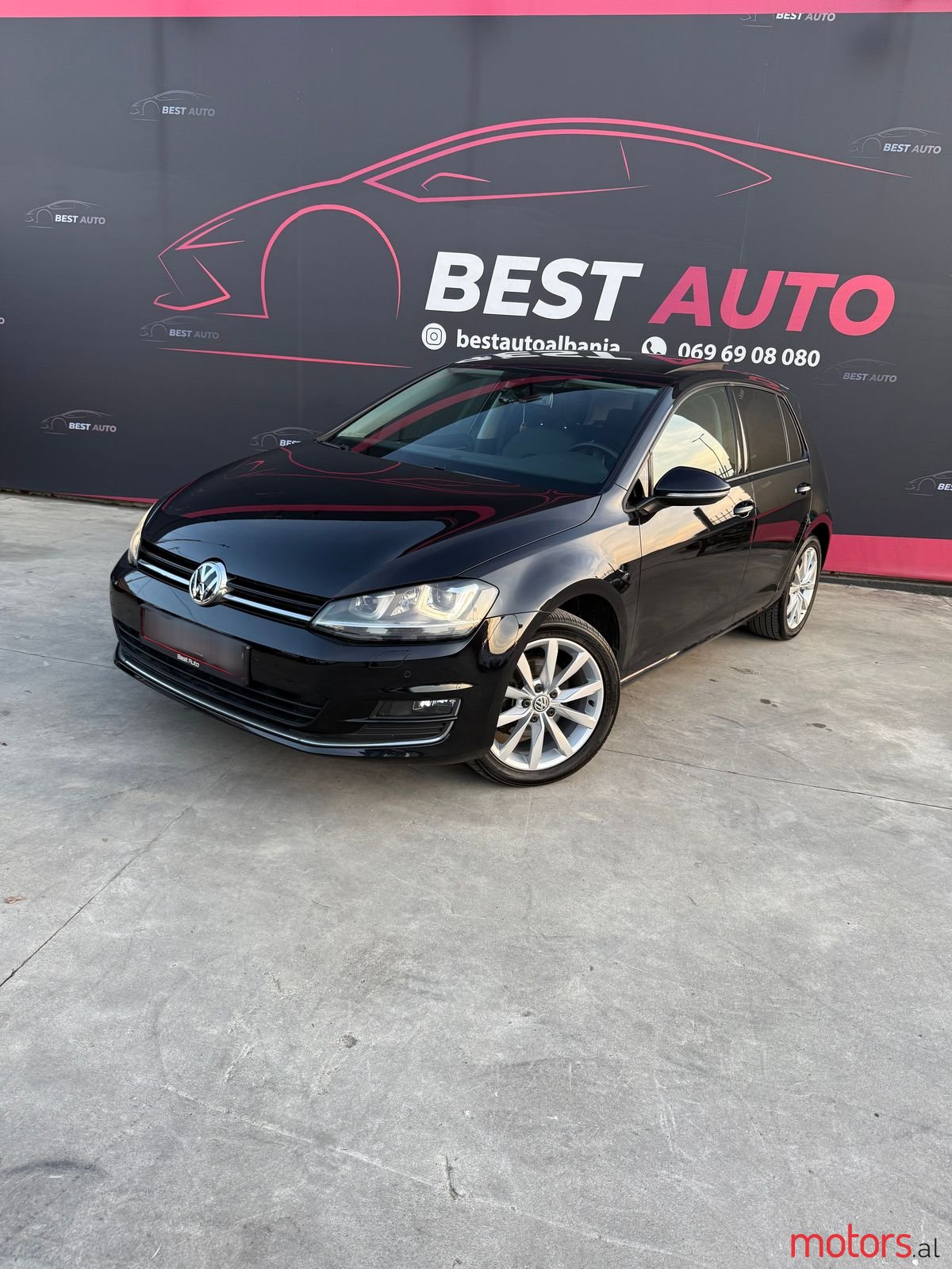 2014' Volkswagen Golf photo #2