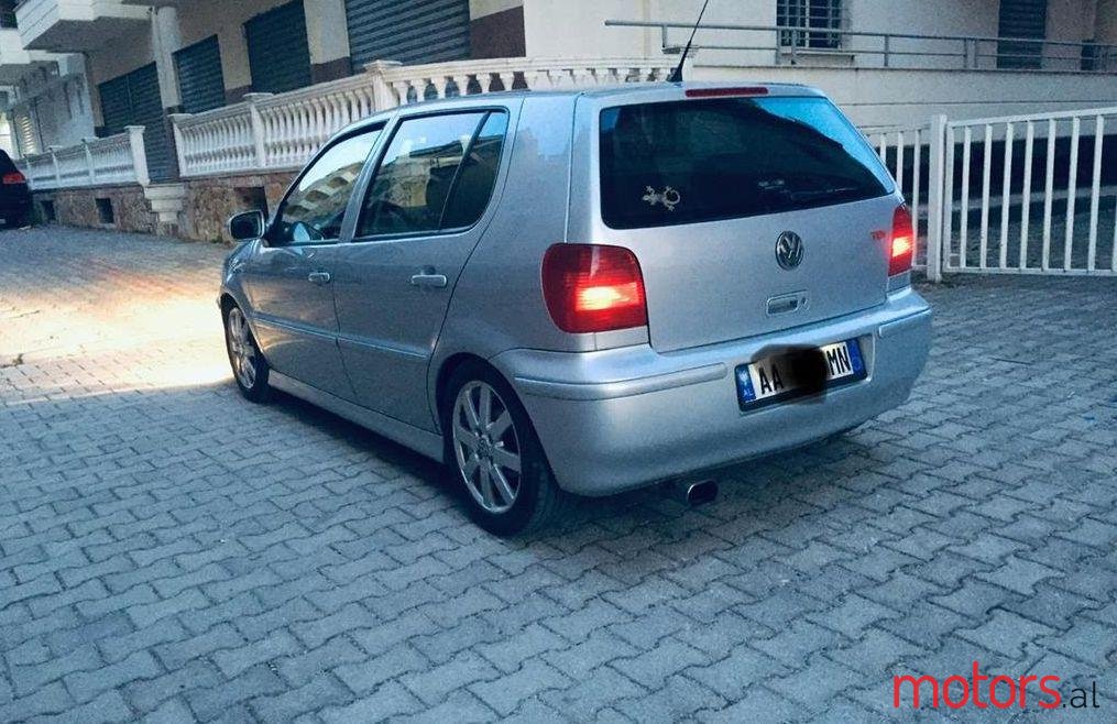 2001' Volkswagen Polo photo #1