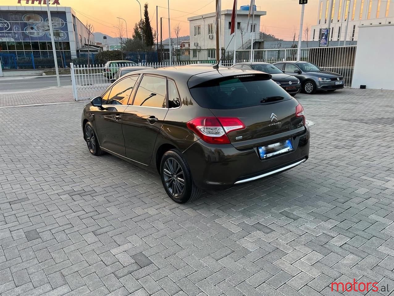 2012' Citroen C4 photo #4