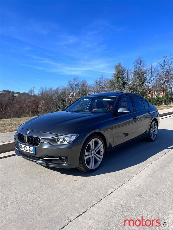 2014' BMW 328 photo #3