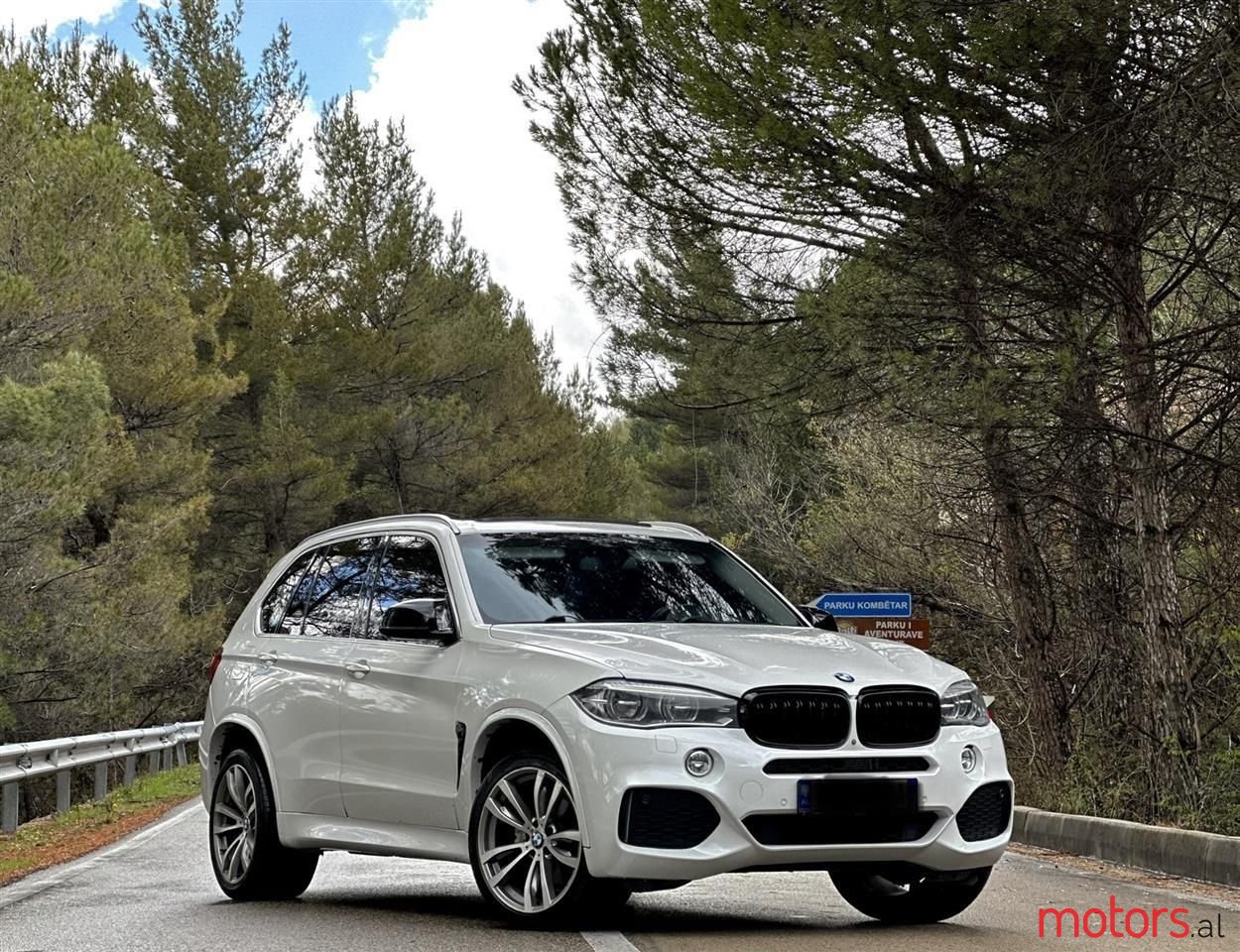 2017' BMW X5 photo #5