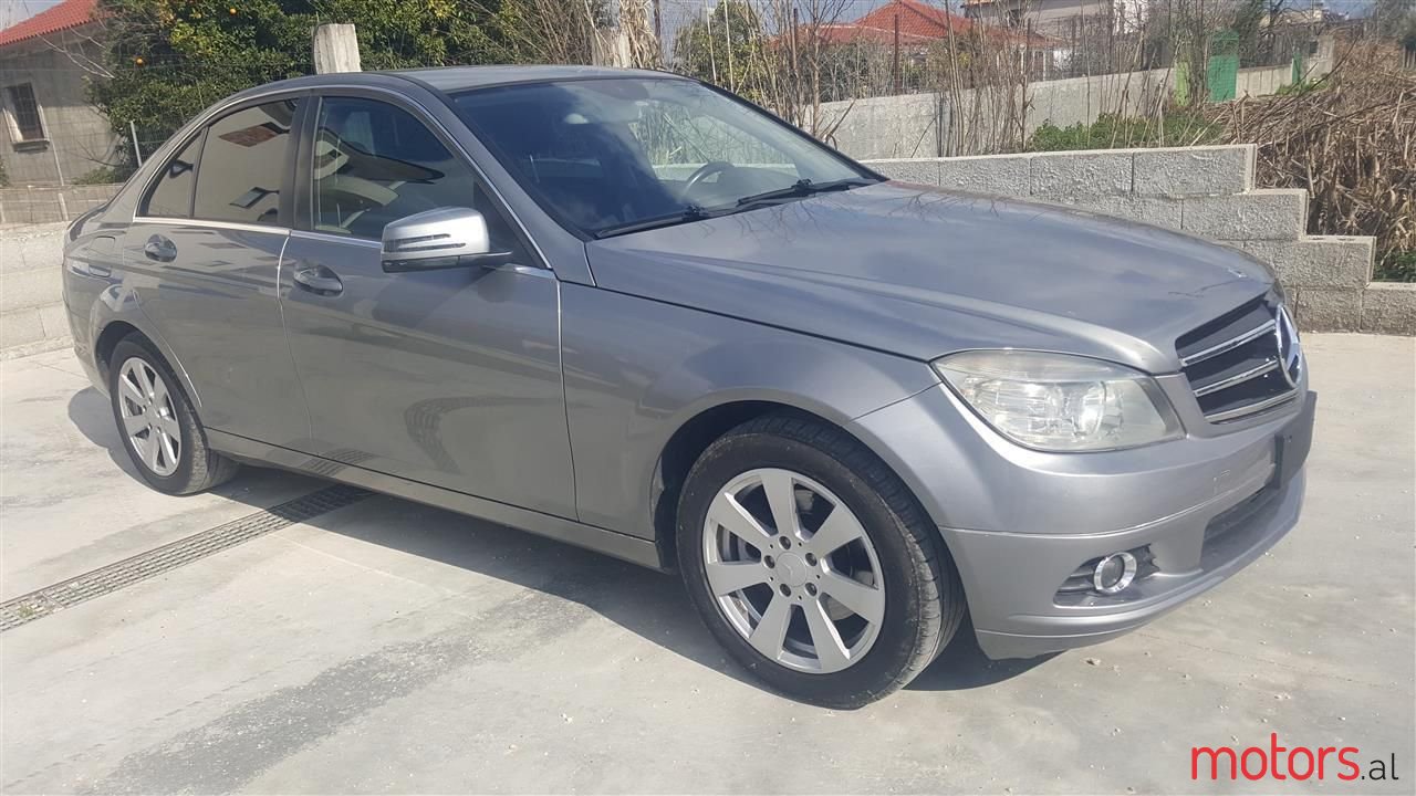 2009' Mercedes-Benz C 220 photo #3