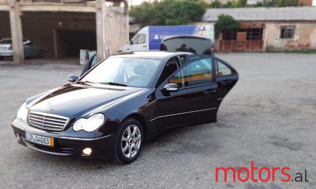2006' Mercedes-Benz C-Class photo #1