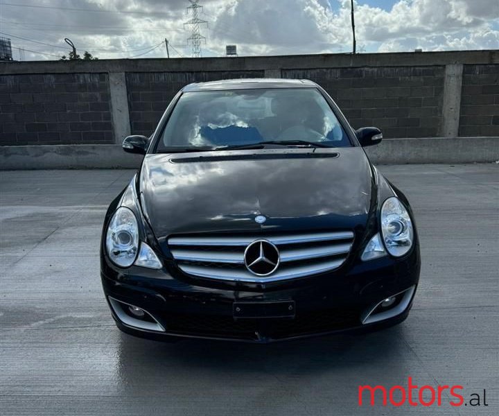 2007' Mercedes-Benz 320 photo #5