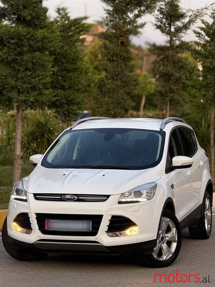 2013' Ford Kuga photo #4
