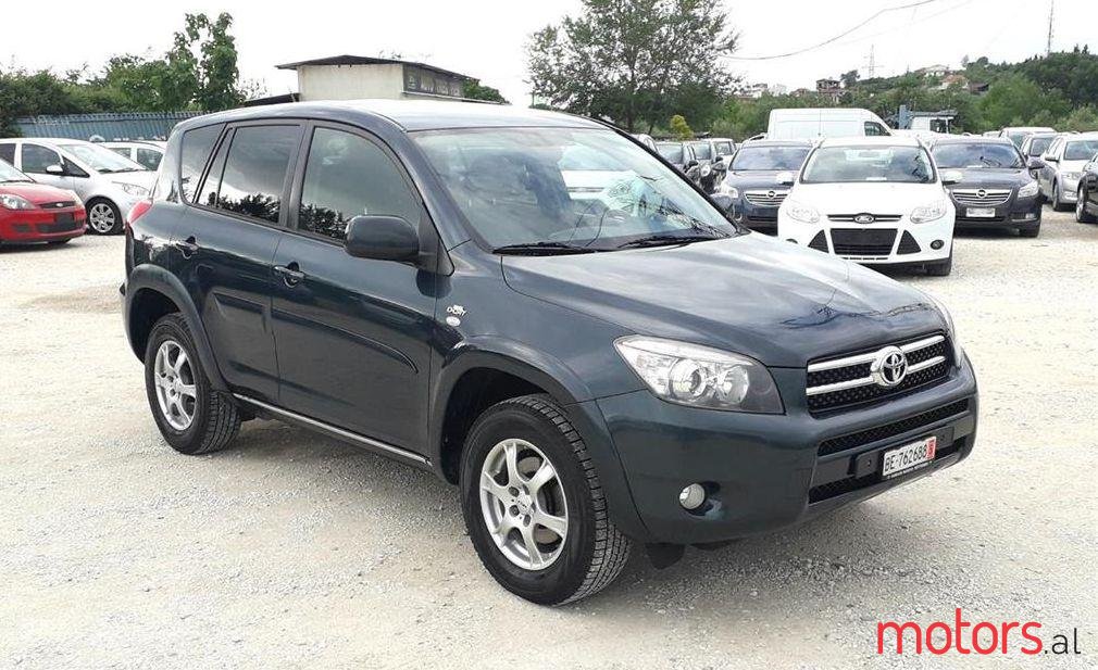 2006' Toyota RAV4 photo #1