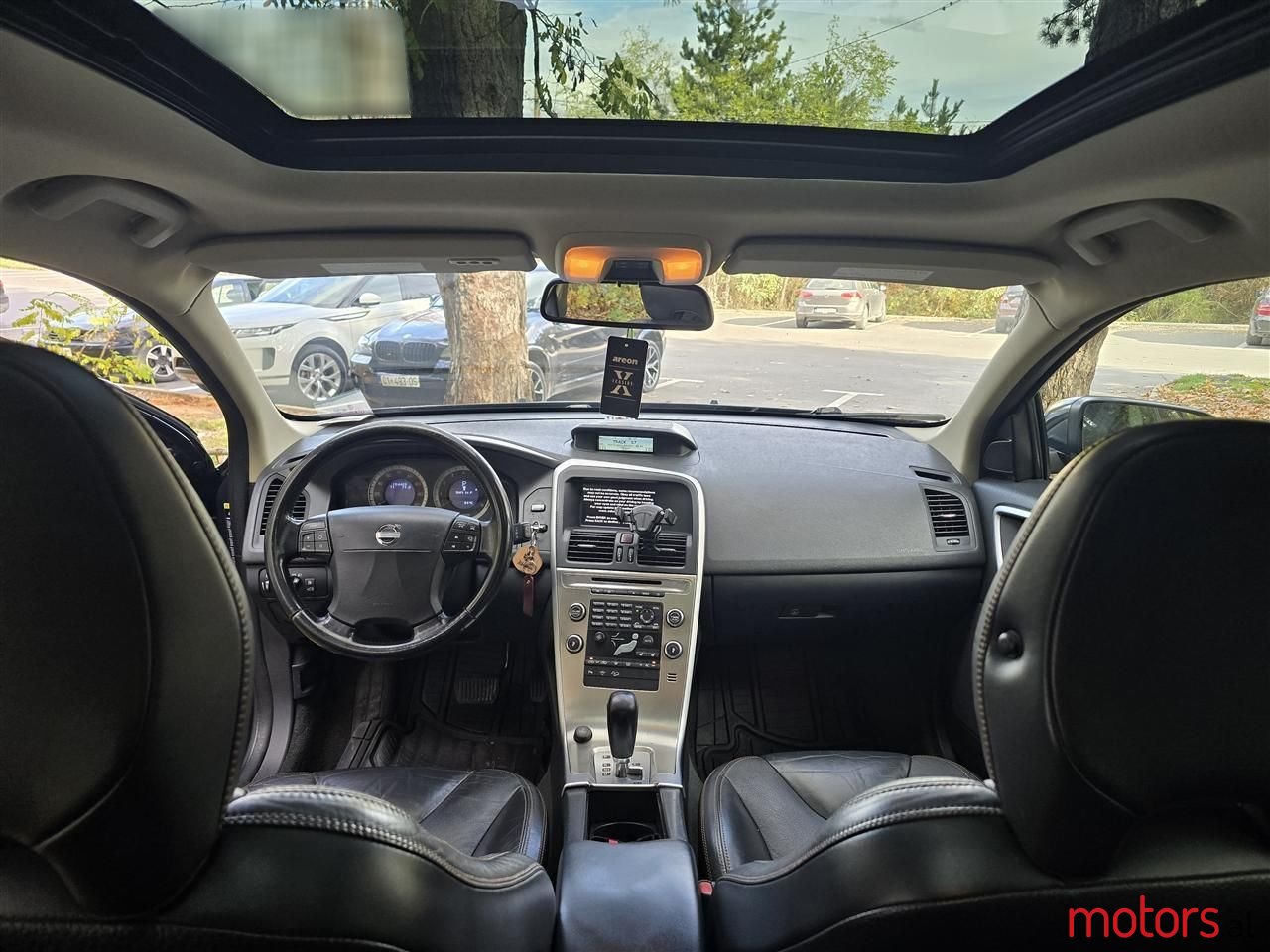 2009' Volvo Xc 60 photo #4