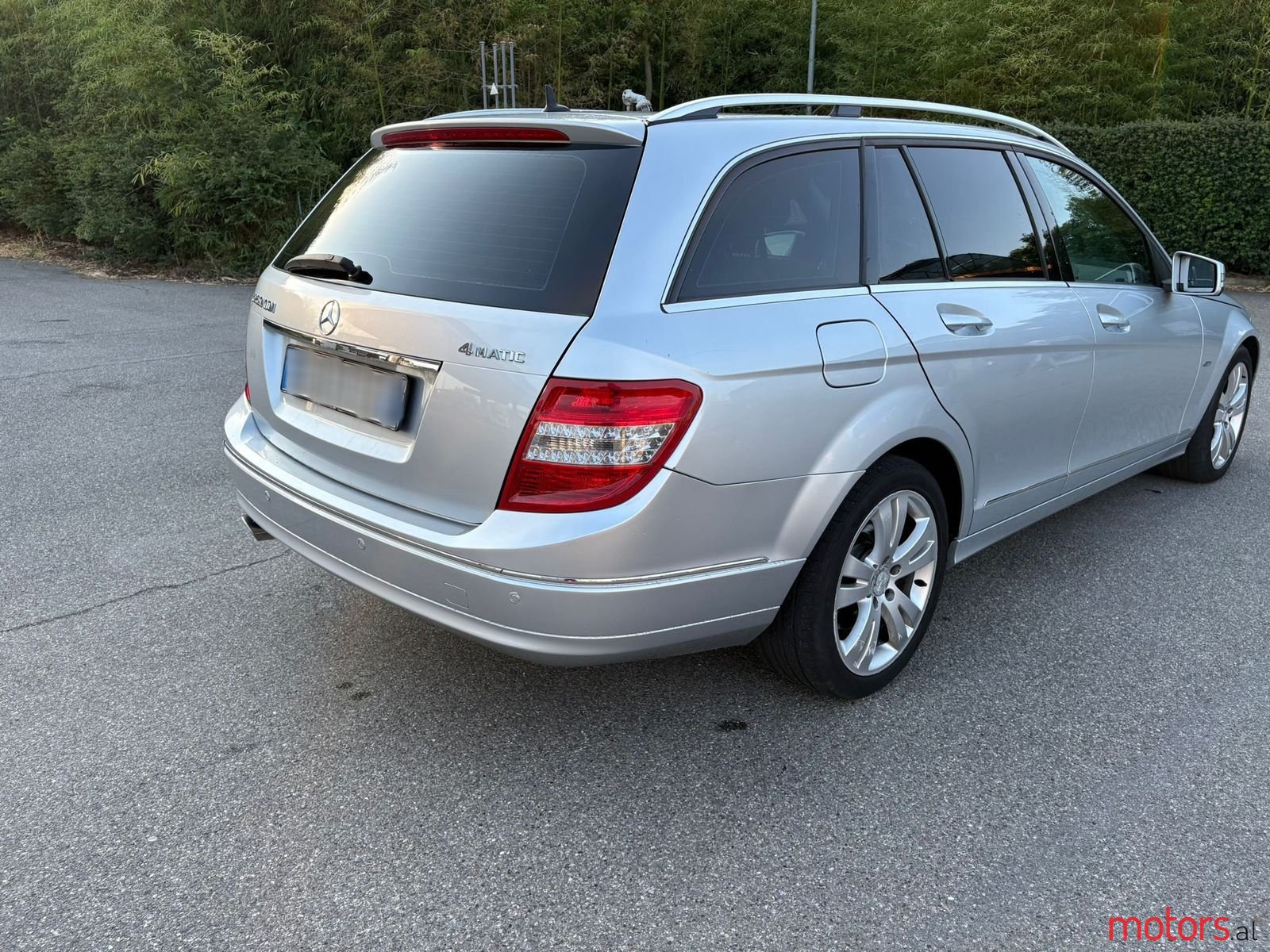 2010' Mercedes-Benz C 250 photo #1