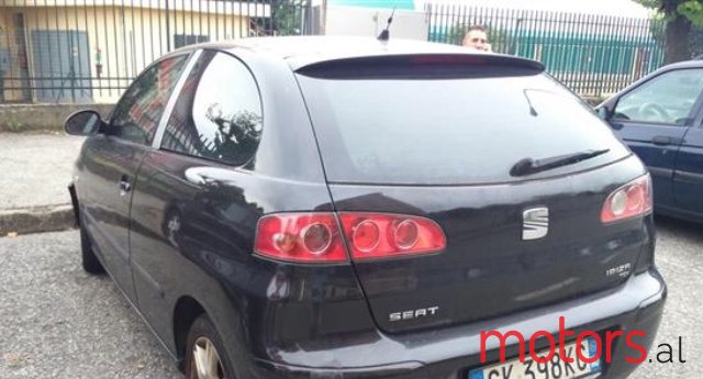 2004' SEAT Ibiza photo #2