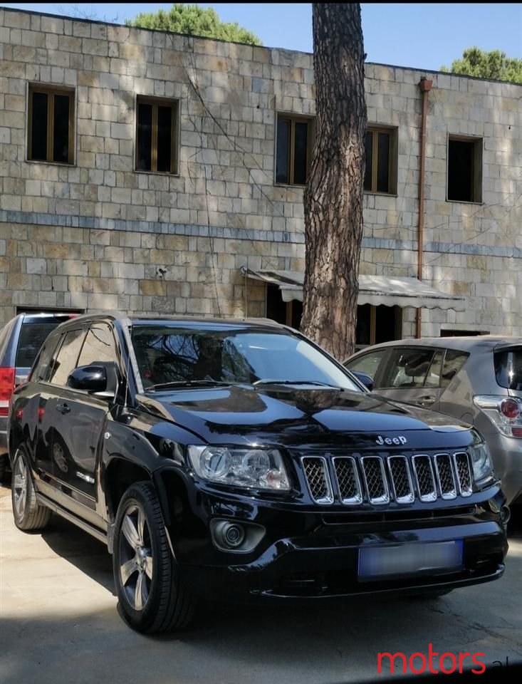 2016' Jeep Compass photo #6