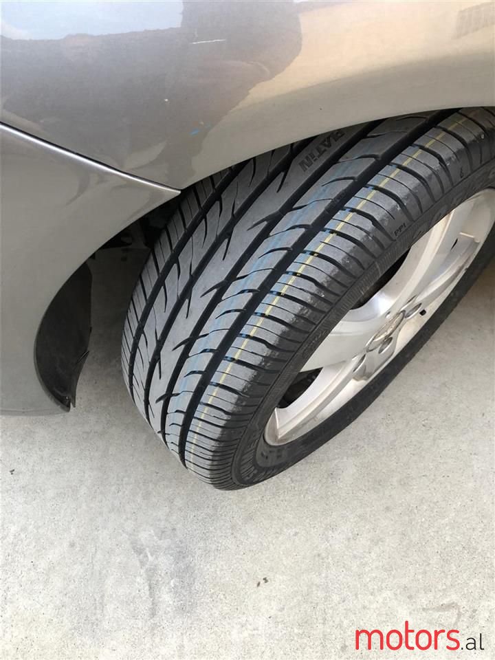 2006' Mercedes-Benz B 200 photo #2