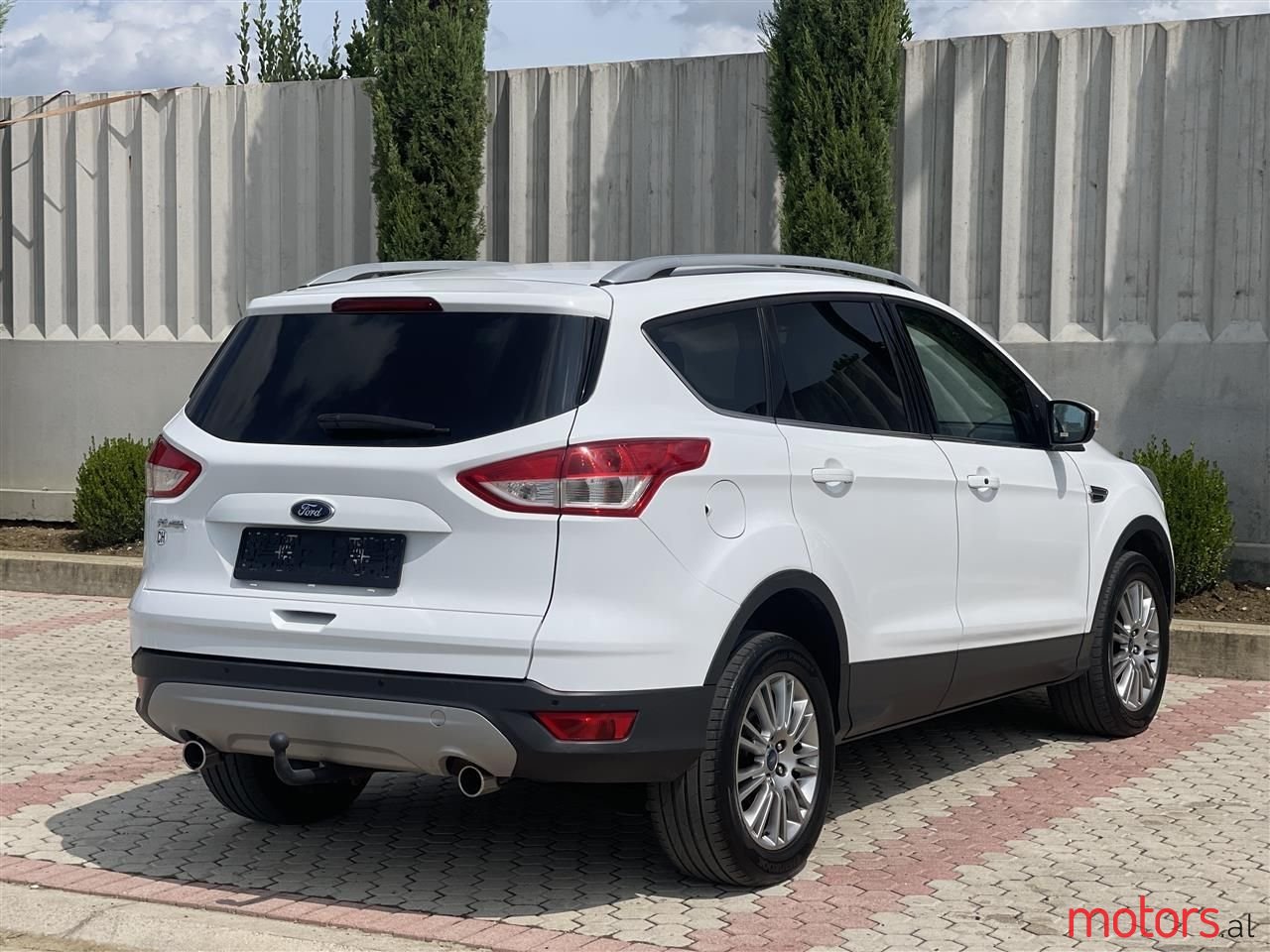 2014' Ford Kuga photo #6