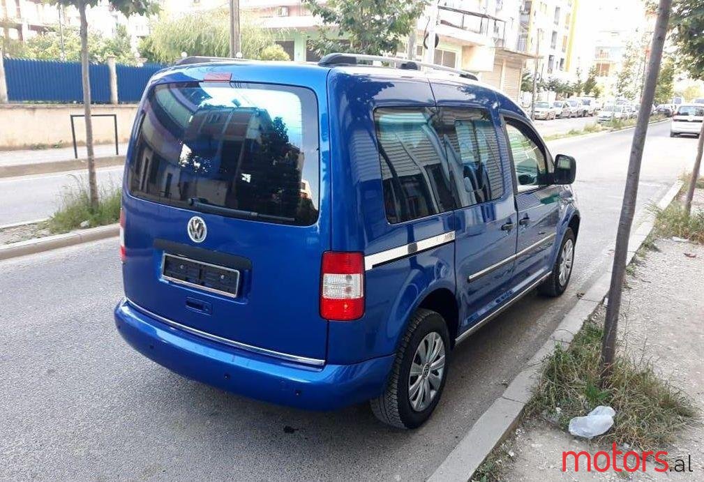 2005' Volkswagen Caddy photo #2