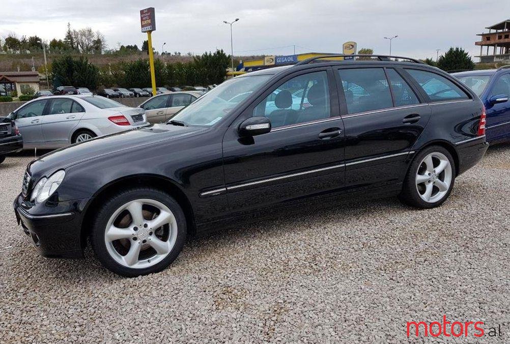 2005' Mercedes-Benz C 220 photo #1