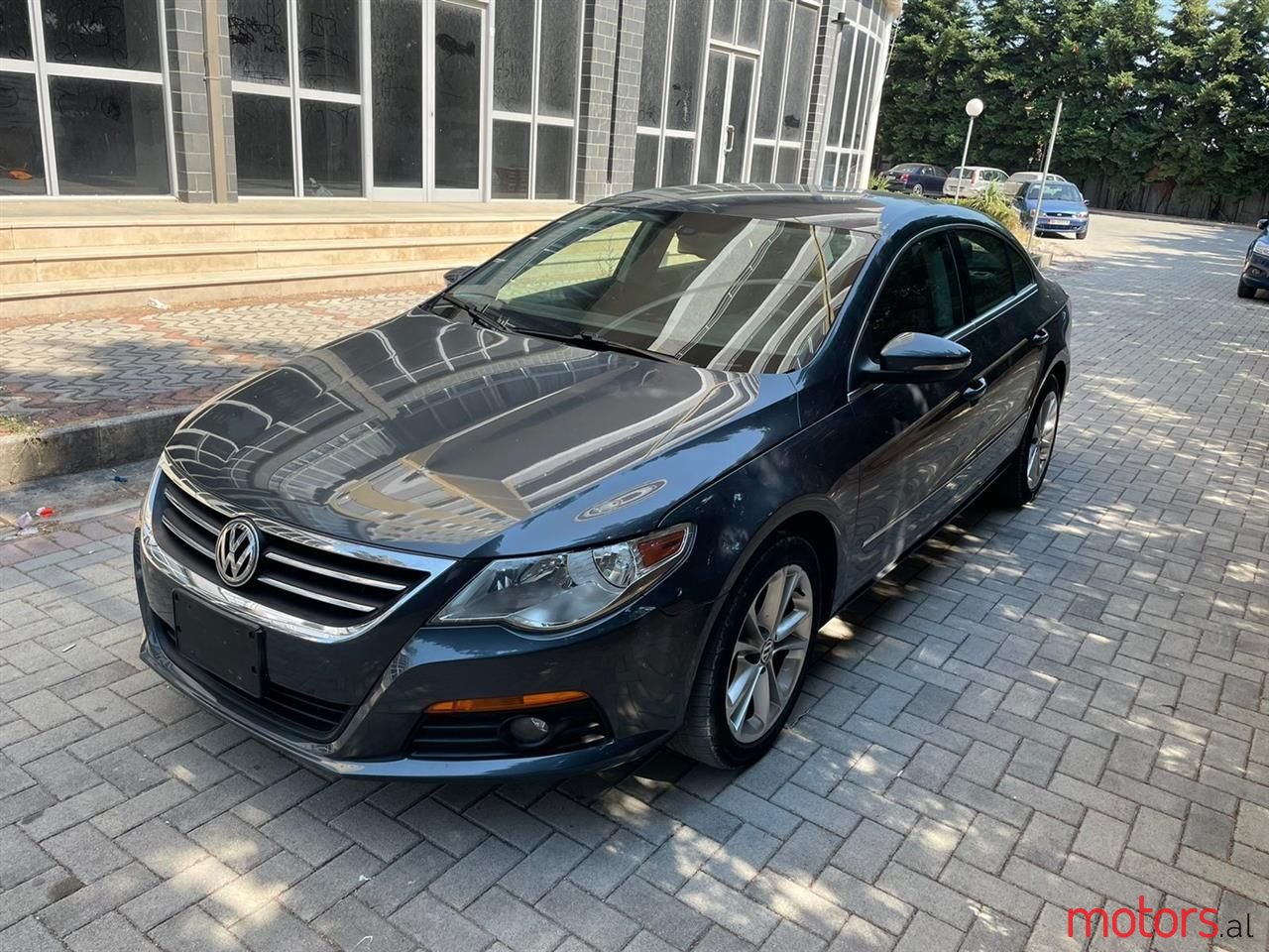 2011' Volkswagen CC photo #1