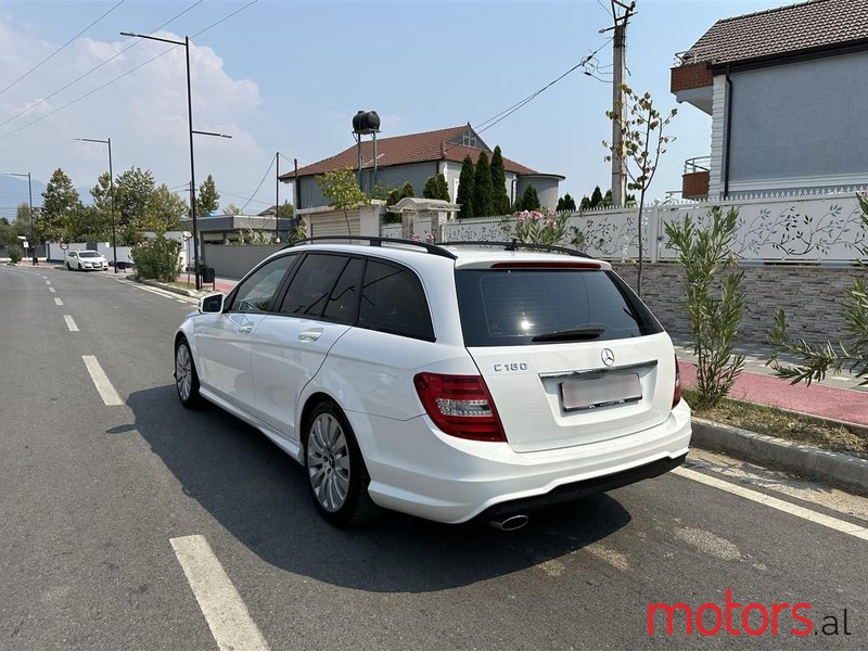 2012' Mercedes-Benz C 180 photo #3