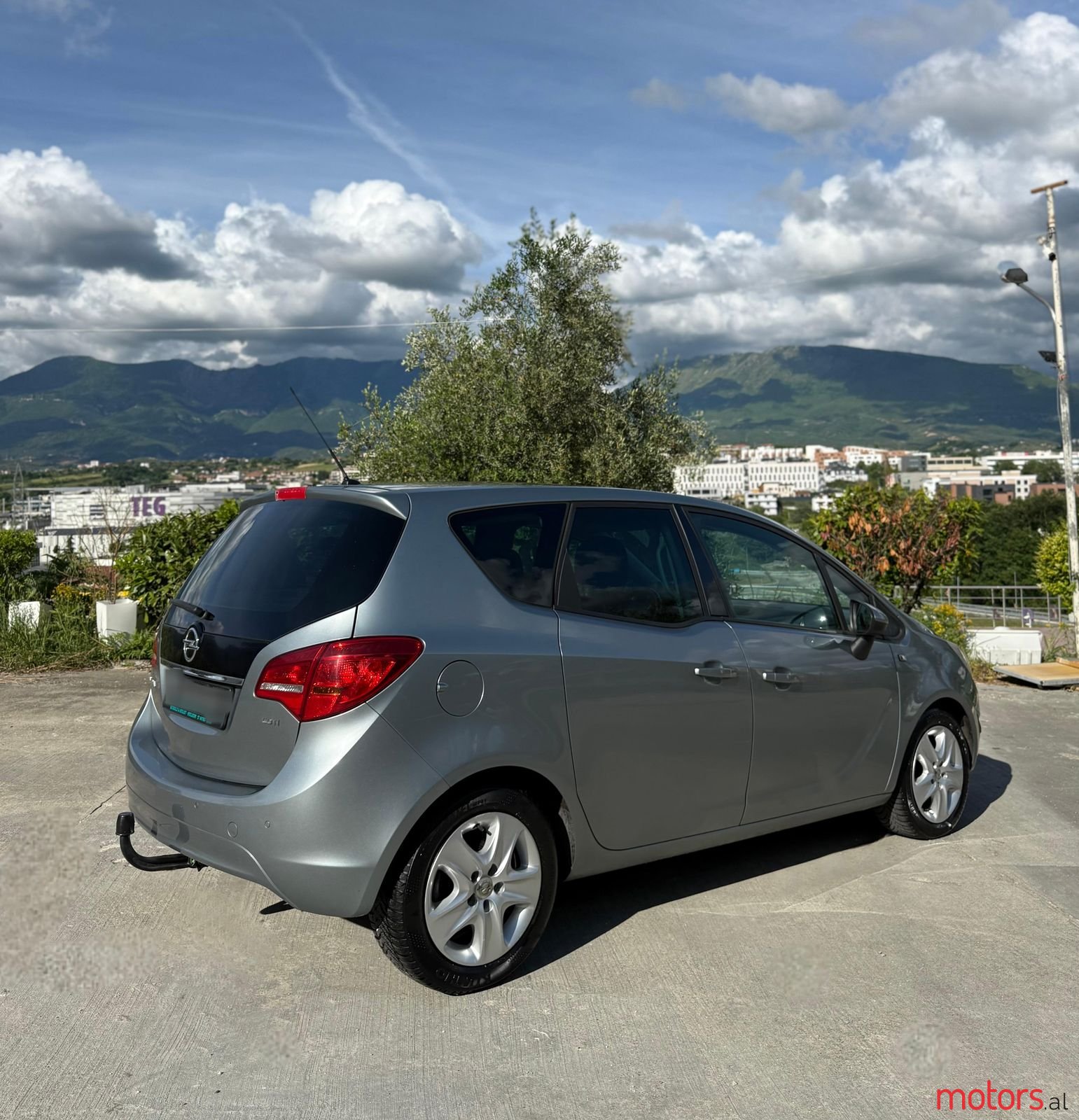 2011' Opel Meriva photo #4