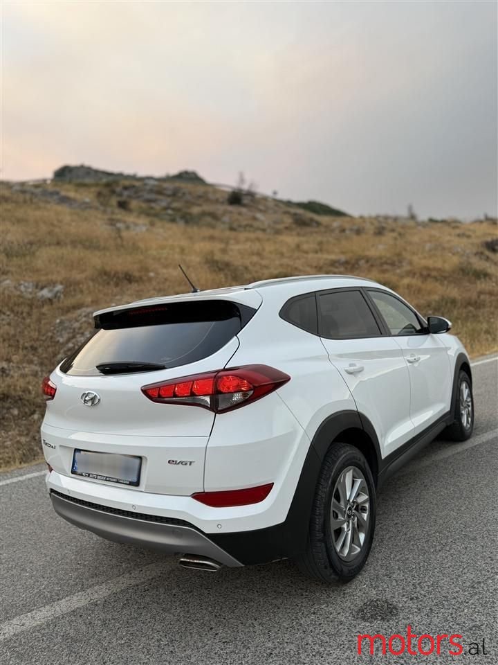 2016' Hyundai Tucson photo #5