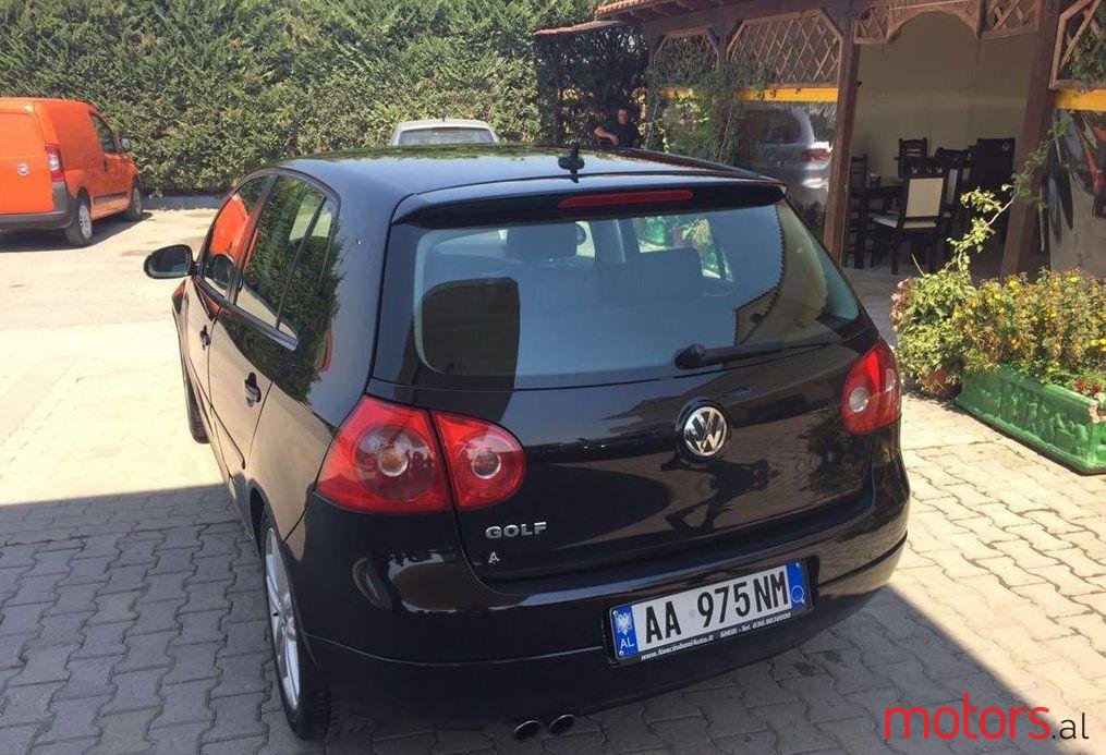 2006' Volkswagen Golf photo #1